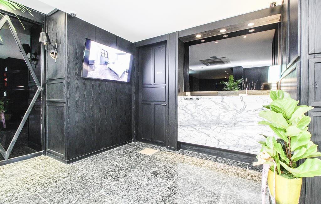 Hotel Londoner Gimhae Экстерьер фото