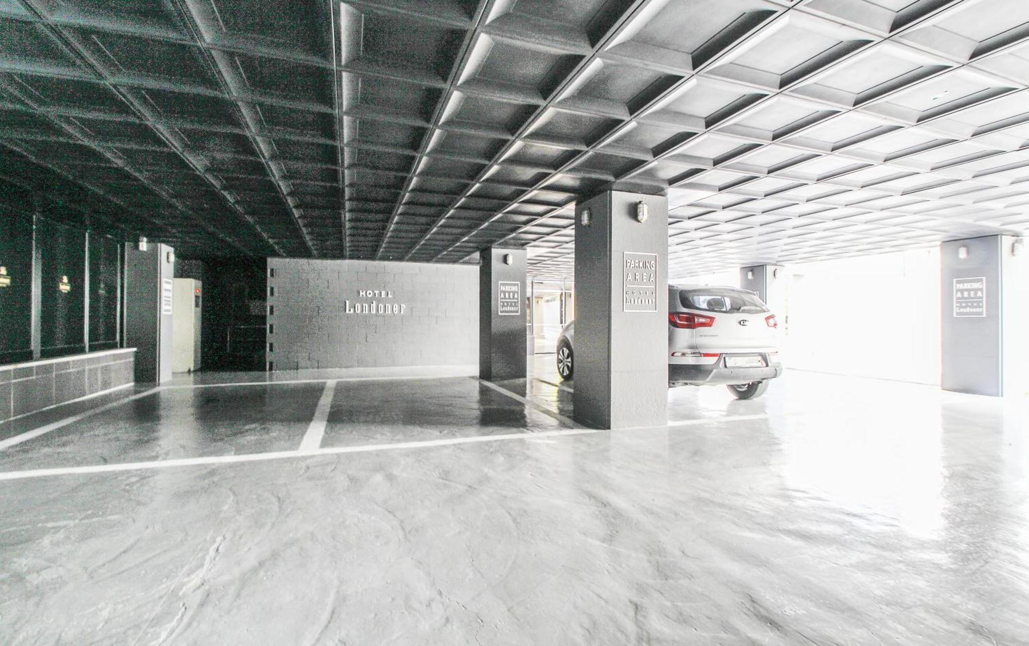 Hotel Londoner Gimhae Экстерьер фото