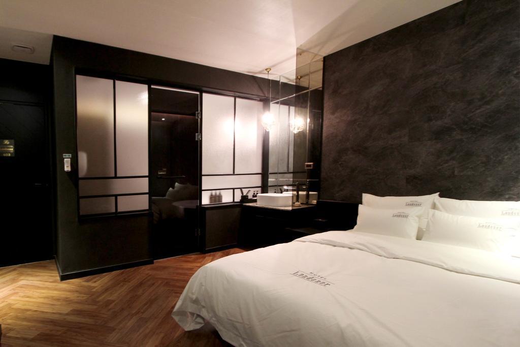 Hotel Londoner Gimhae Экстерьер фото
